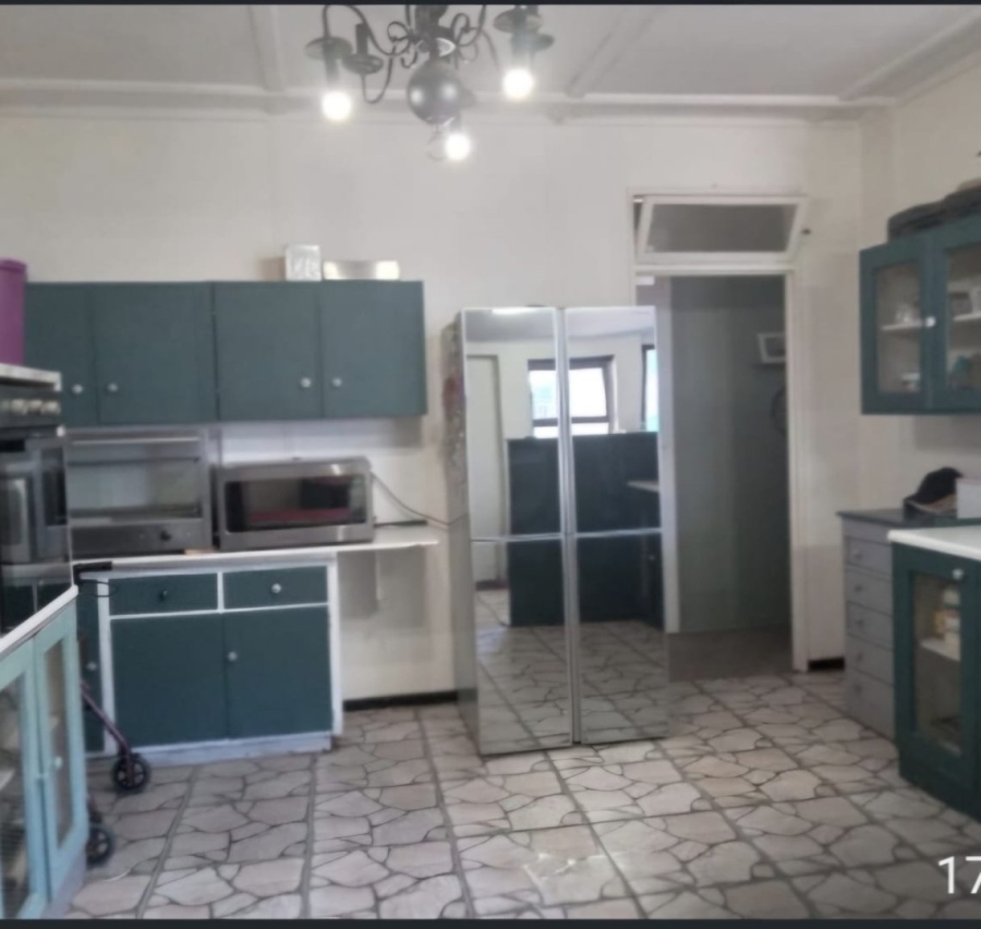 6 Bedroom Property for Sale in Gariepdam Free State